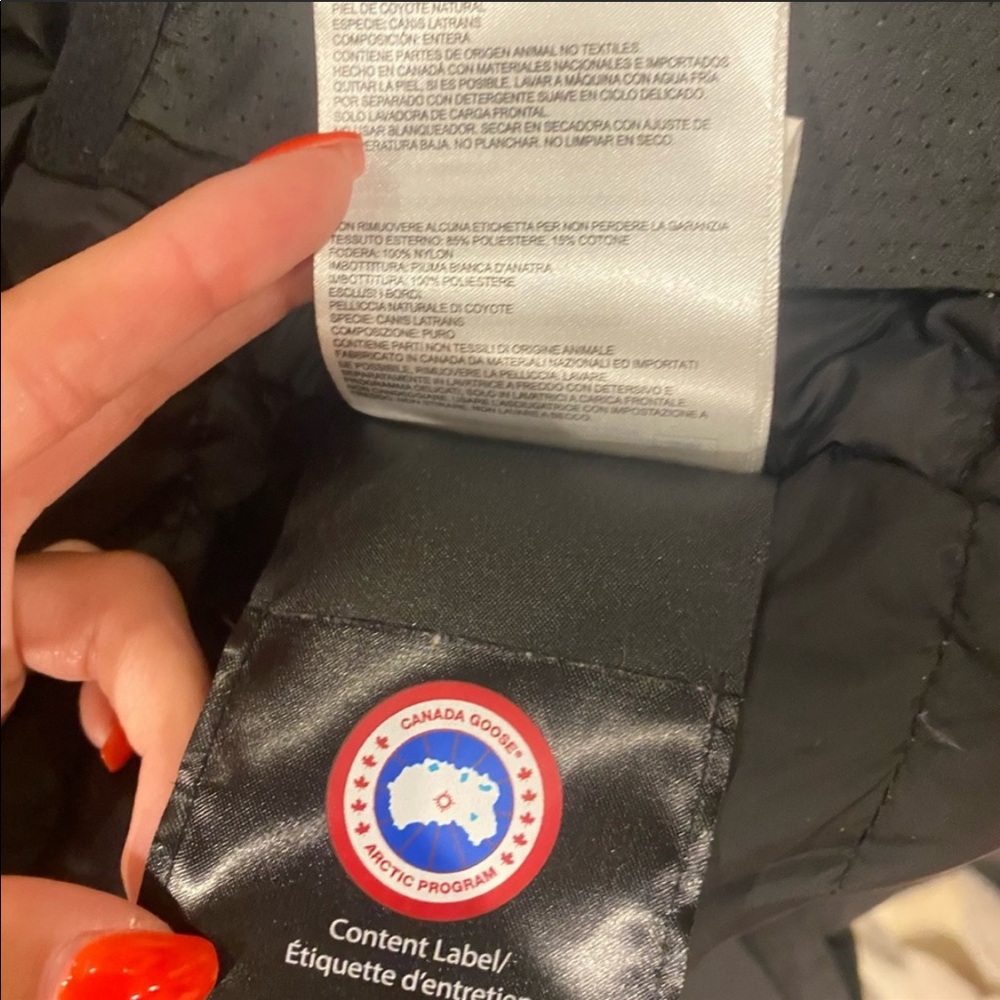 Canada Goose Jacket - Picture 12 of 14